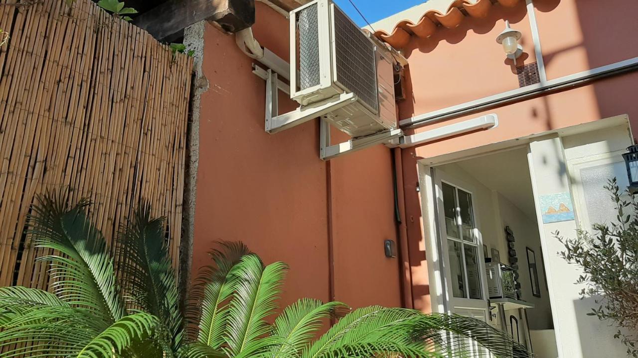 Les Bains De Mer - Station Balneaire Les Sablettes Apartment Ла Сен-сюр-Мер Екстериор снимка