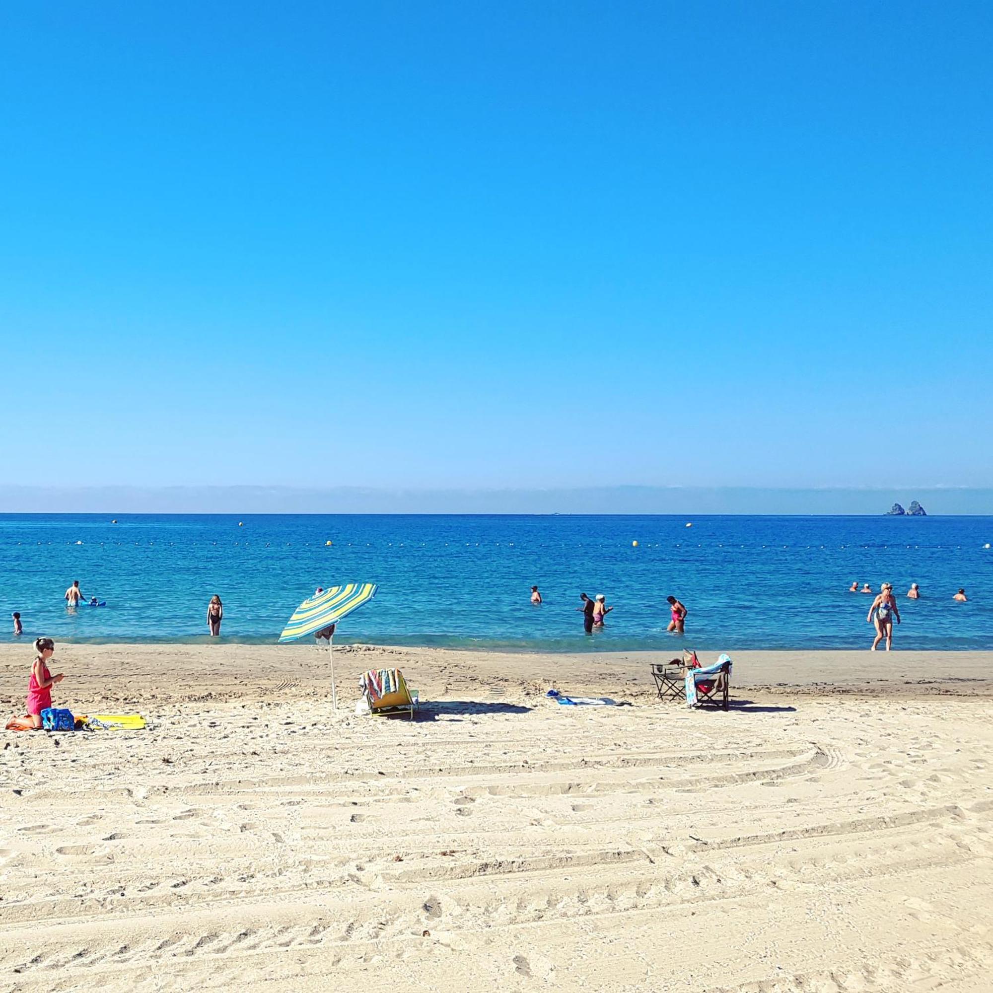 Les Bains De Mer - Station Balneaire Les Sablettes Apartment Ла Сен-сюр-Мер Екстериор снимка